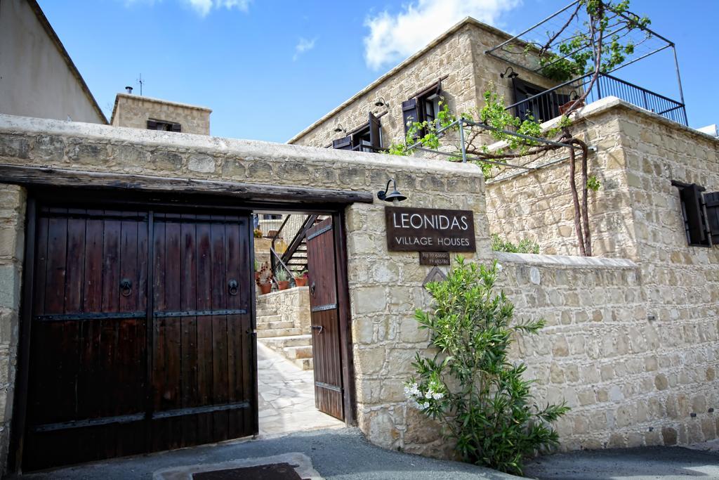 Leonidas Village Houses Goudhi Ngoại thất bức ảnh