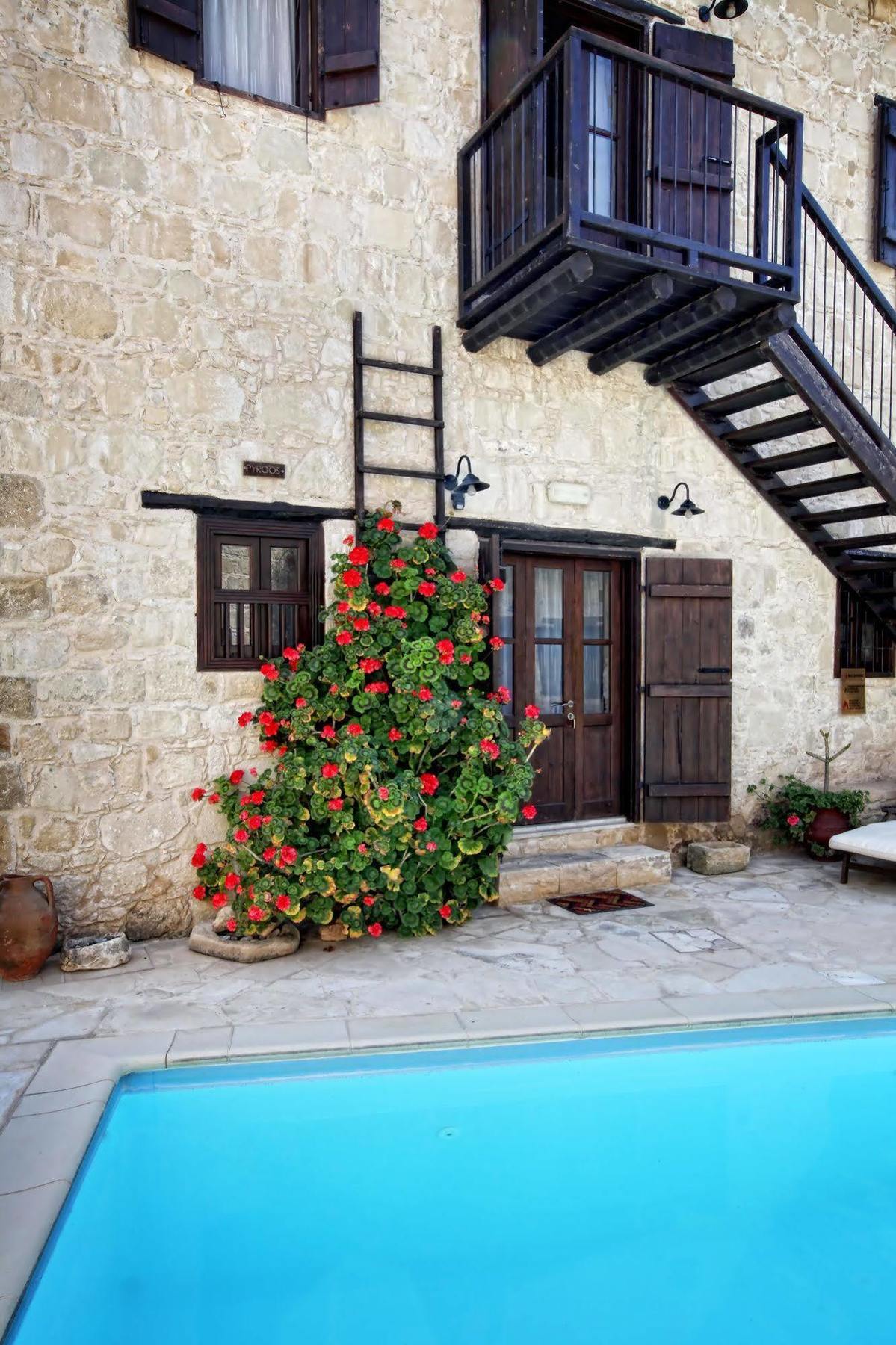 Leonidas Village Houses Goudhi Ngoại thất bức ảnh